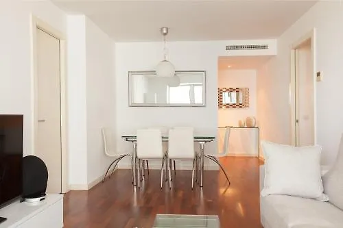 Akira Flats Llum Apartment Barcelone 0*,  Espagne